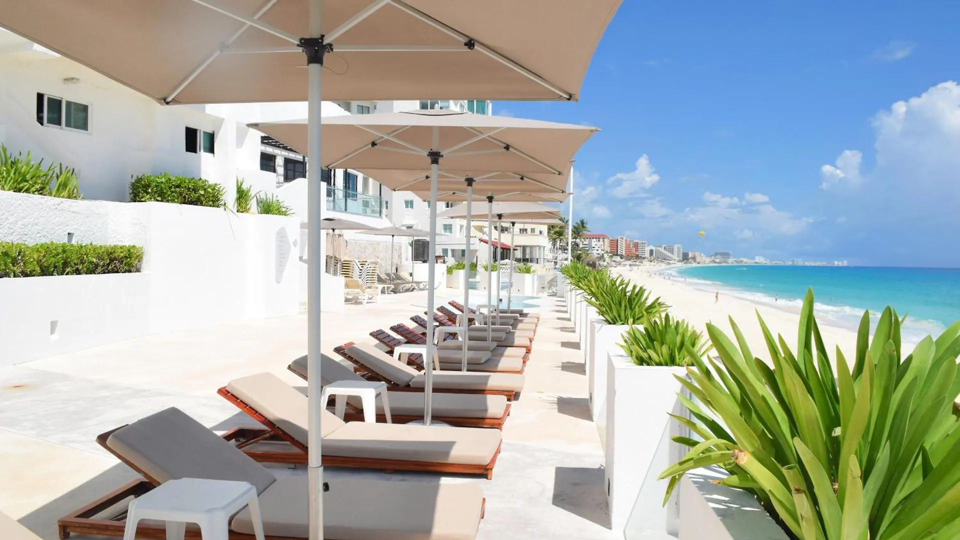 New Studio At The Beach, Pool, Gym, Spa 2D Cancun Mexico