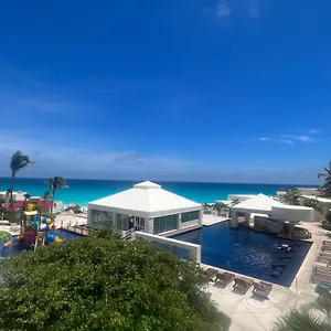  Apartamento Hermoso Depto Con Vista Al Mar En Zona Hotelera.