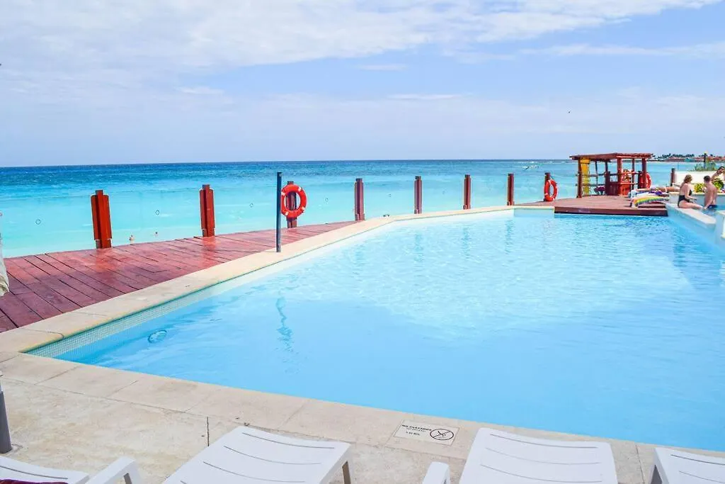 New Studio At The Beach, Pool, Gym, Spa 2D Cancun Apartment